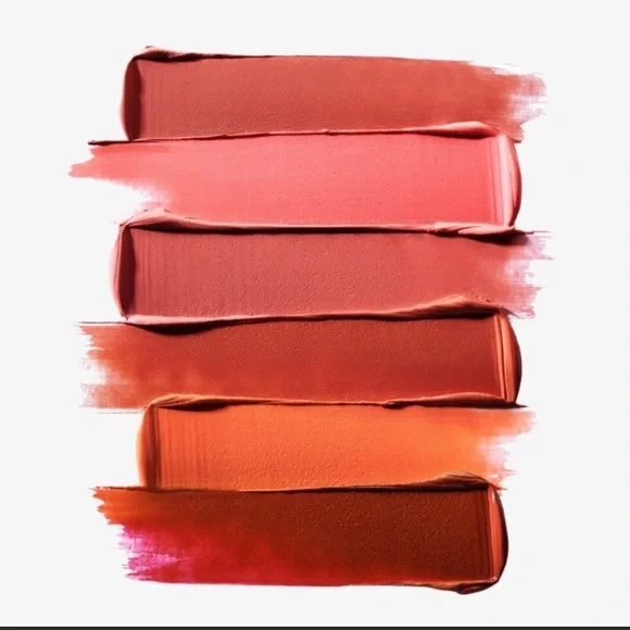 Iconic London Multi Use Lip & Cheek Palette - Picture 2 of 6